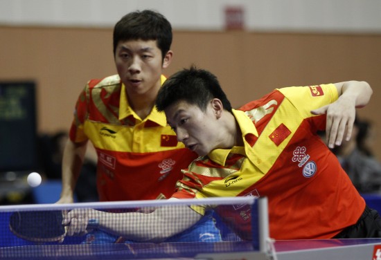 用灯光秀和 用灯光秀和